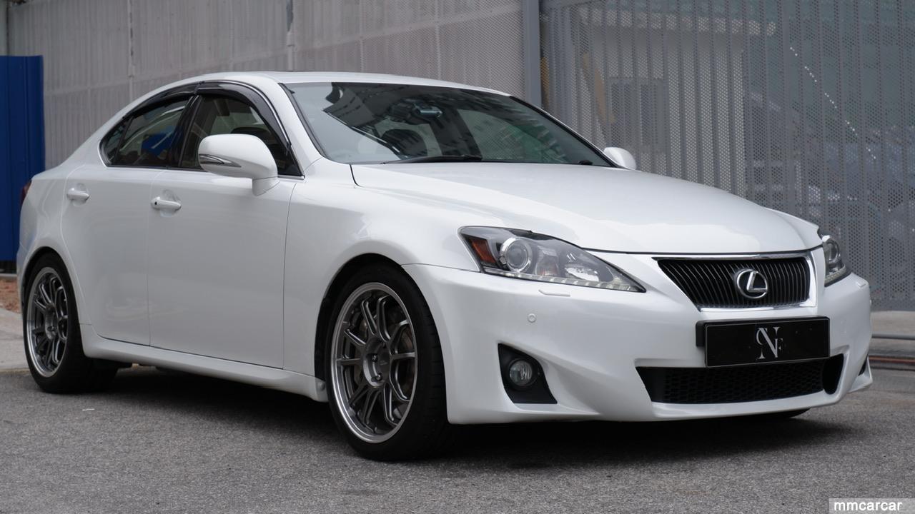 2012 LEXUS IS250